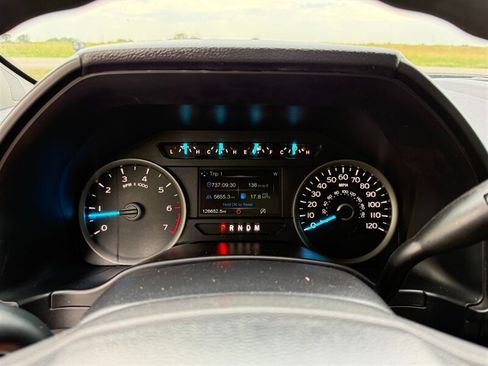 Used 2020 Ford F150 XLT w/ Equipment Group 301A Mid AWD/4WD image 12
