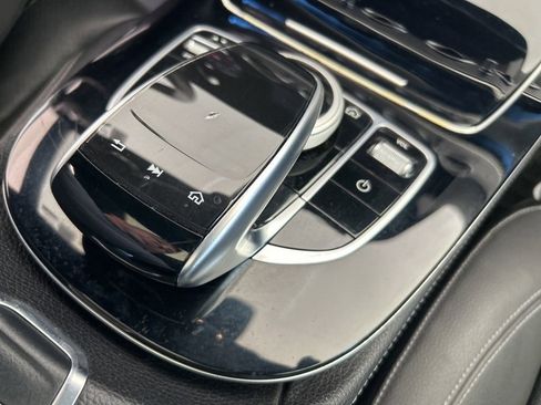 Used 2017 Mercedes-Benz E 300 w/ Premium 1 Package image 43