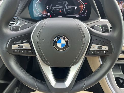 Certified 2022 BMW X5 sDrive40i w/ Premium Package image 21