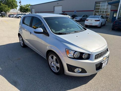 Used 2015 Chevrolet Sonic LTZ FWD image 2