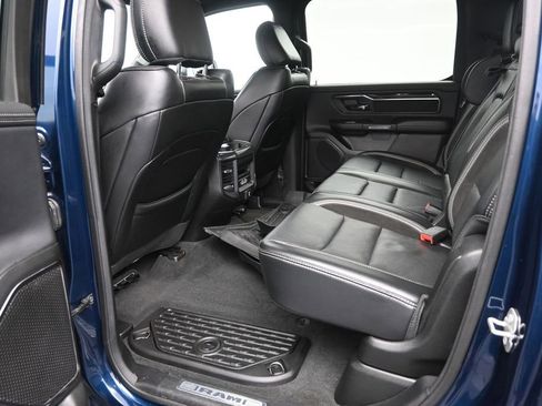 Used 2022 RAM 1500 Laramie w/ G/T Package RWD image 14