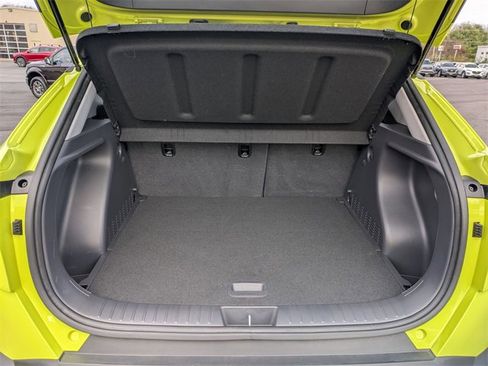 Certified 2024 Hyundai Kona SE image 31