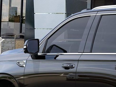 New 2026 GMC Yukon Denali w/ Denali Reserve Package image 38