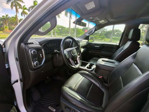 Used 2019 GMC Sierra 1500 SLT RWD image 6