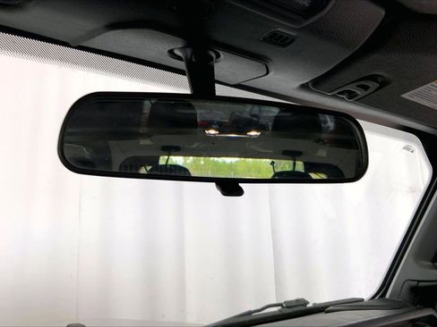 Used 2020 Jeep Wrangler Sport image 17