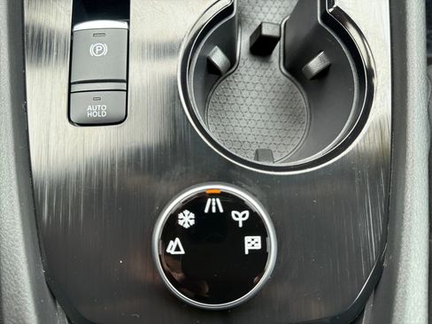 Certified 2023 Nissan Rogue S image 31