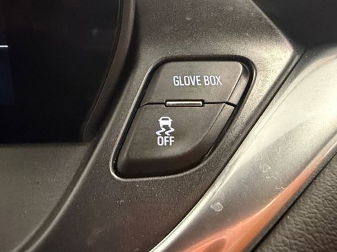 Used 2024 Chevrolet Blazer LT w/ Convenience Package FWD image 33