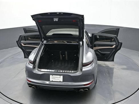 Certified 2025 Porsche Panamera 4 AWD/4WD image 28