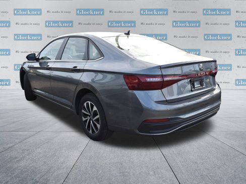 Used 2025 Volkswagen Jetta Sport image 14