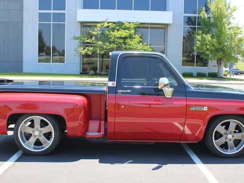 Used 1987 GMC Sierra 1500 2WD Regular Cab image 35