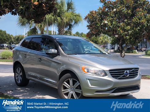 Used 2016 Volvo XC60 T6 AWD/4WD image 1