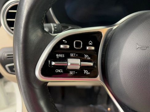 Certified 2022 Mercedes-Benz GLC 300 4MATIC image 10