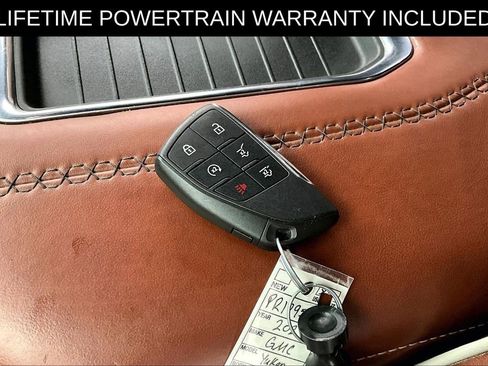 Used 2023 GMC Yukon Denali Ultimate AWD/4WD image 13