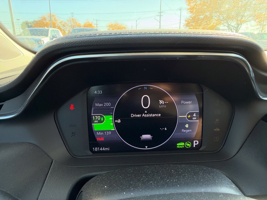 Used 2023 Chevrolet Bolt EUV LT w/ Comfort Package FWD image 19