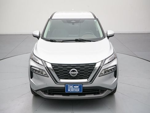 Used 2023 Nissan Rogue SV AWD/4WD image 9