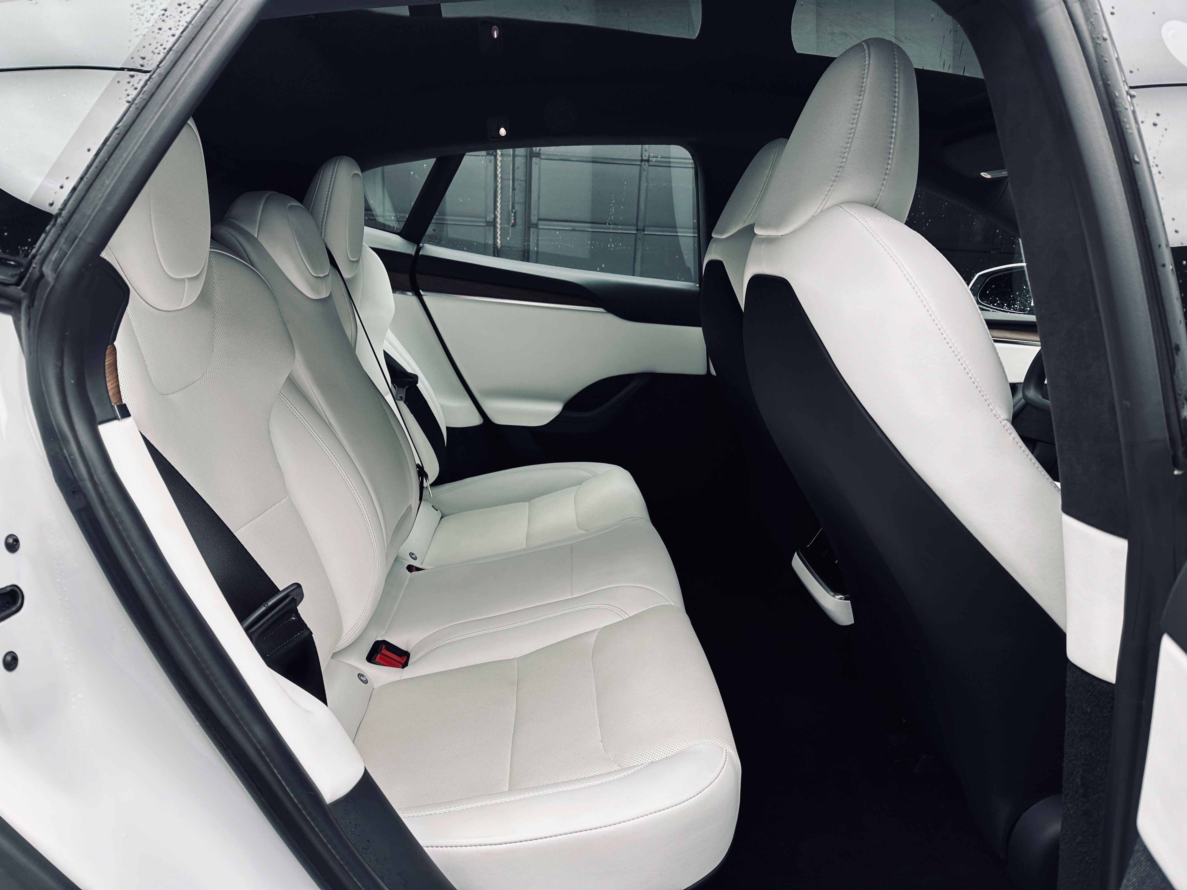 Used 2022 Tesla Model S AWD/4WD image 19