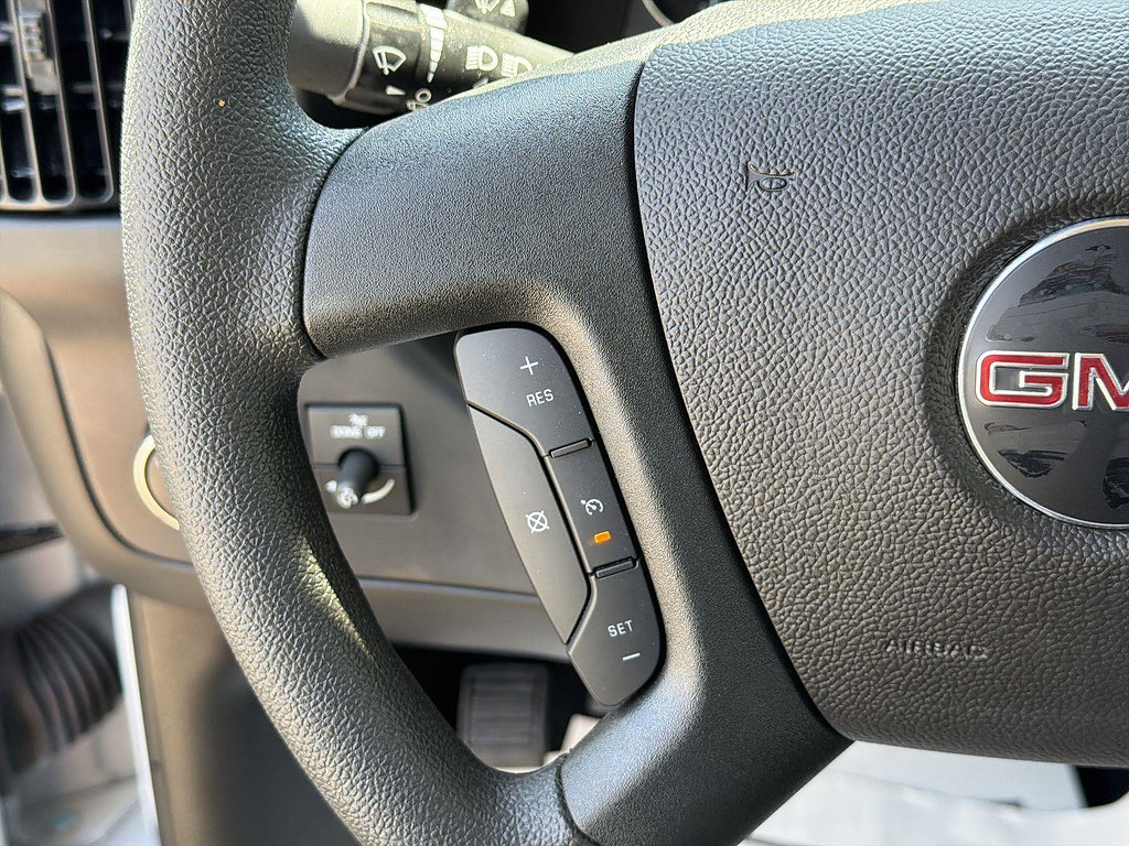 New 2025 GMC Savana 3500 w/ Power Convenience Package RWD image 9