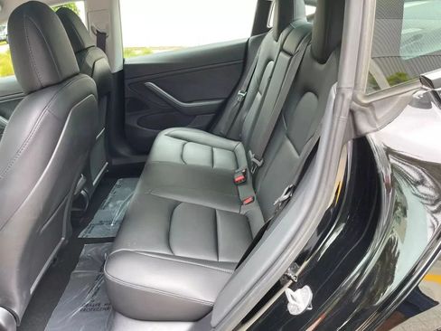 Used 2023 Tesla Model 3 Standard Range RWD image 11