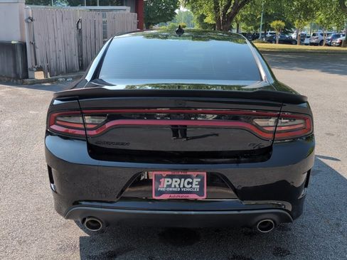 Used 2023 Dodge Charger R/T w/ Plus Group RWD image 6