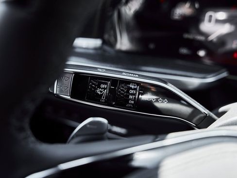 Used 2026 Cadillac Escalade V image 74