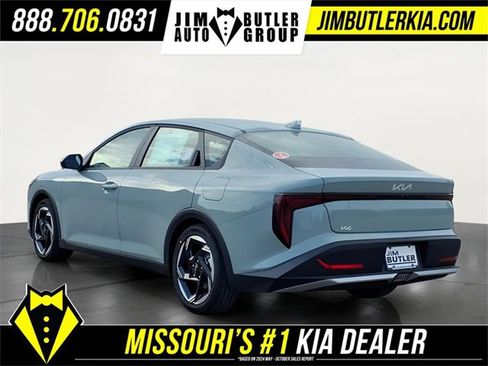 New 2025 Kia K4 EX image 2
