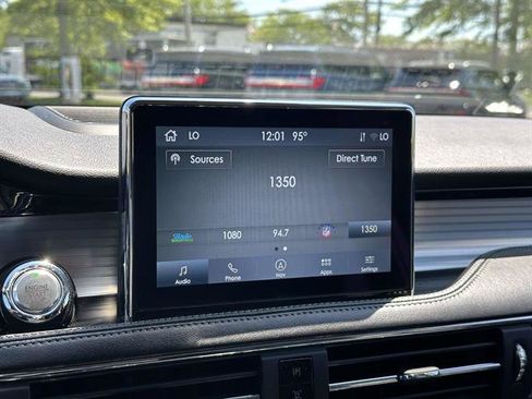 Used 2022 Lincoln Corsair AWD w/ Premium Package image 45