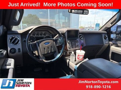 Used 2016 Ford F250 Lariat w/ Lariat Interior Package AWD/4WD image 7