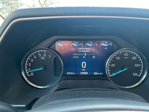 Used 2022 Ford F150 XLT w/ Equipment Group 302A High image 31