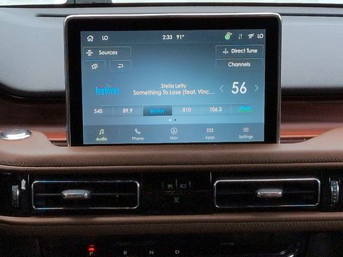 Certified 2022 Lincoln Aviator Grand Touring w/ Equipment Group 301A AWD/4WD image 18