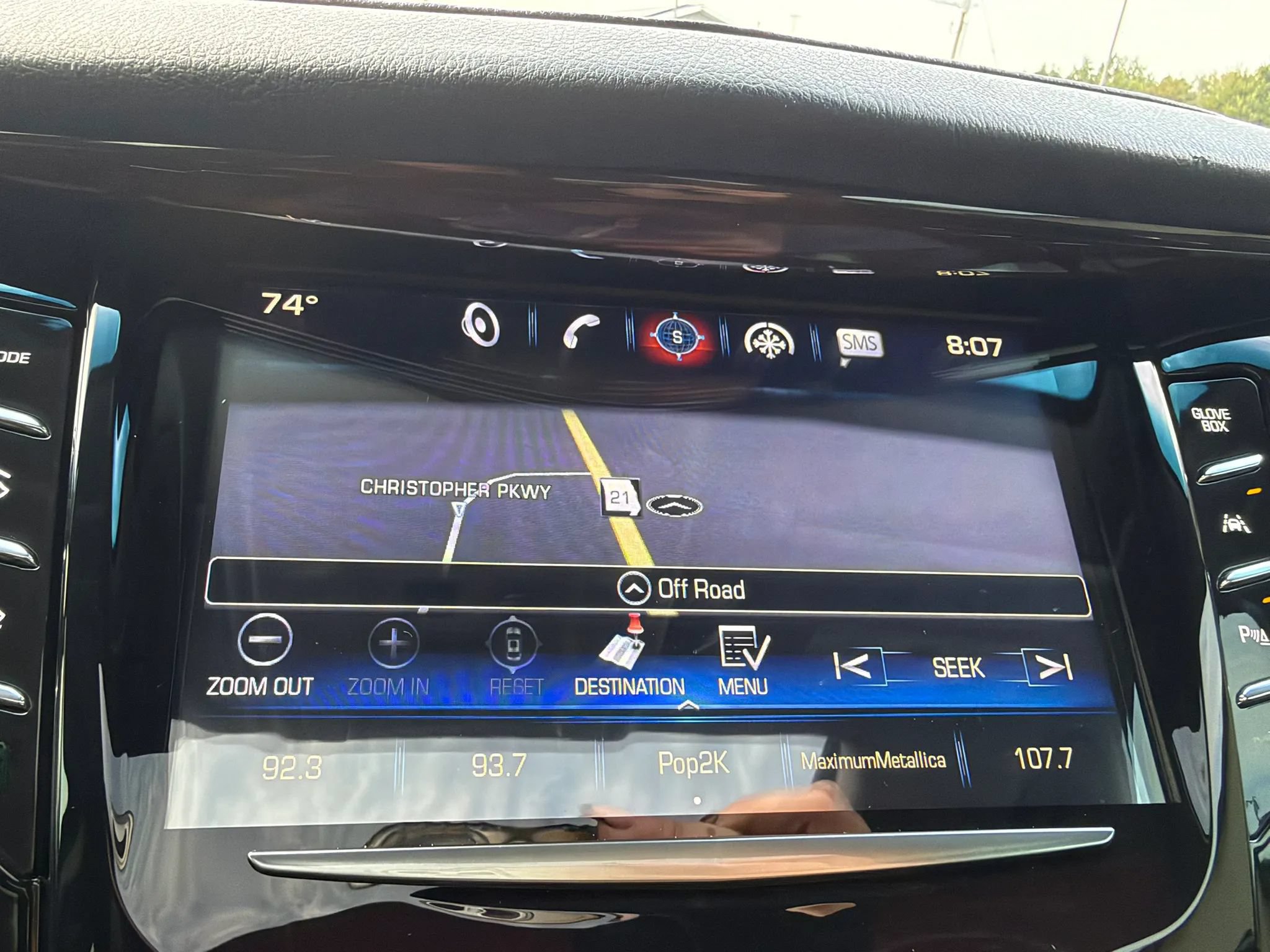 Used 2019 Cadillac Escalade Luxury AWD/4WD image 26