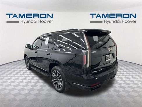 Used 2023 Cadillac Escalade Sport image 3