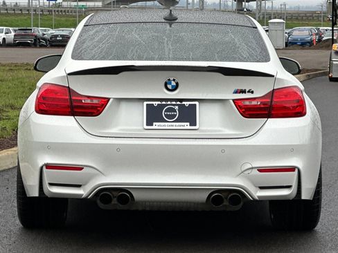 Used 2016 BMW M4 Coupe image 4