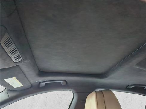 Used 2015 BMW 750i xDrive AWD/4WD image 12