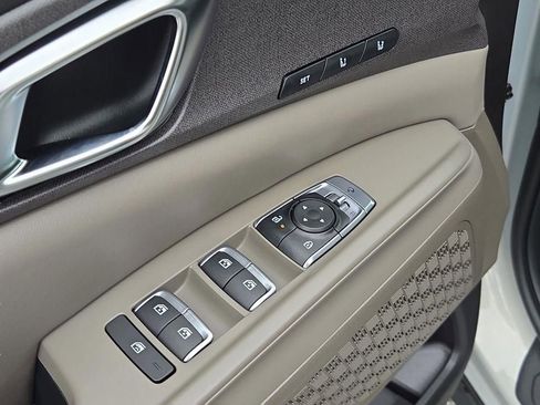 New 2026 Kia Carnival EX image 16