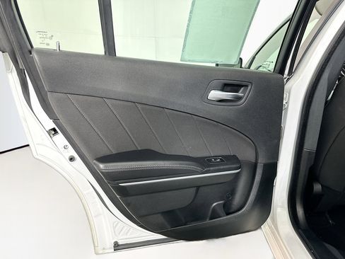 Used 2022 Dodge Charger SXT image 25