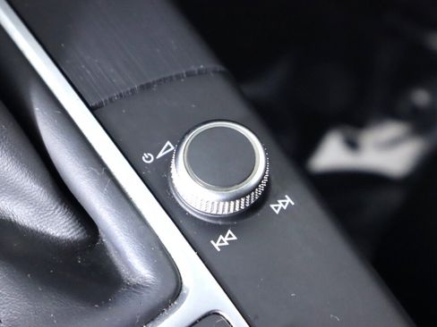 Used 2019 Audi A3 2.0T Premium image 26