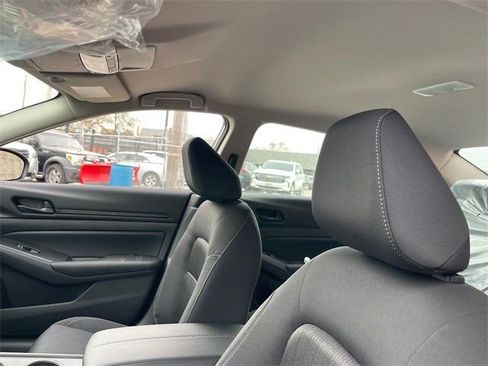 New 2025 Nissan Altima 2.5 S image 12