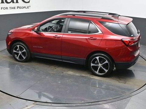 Used 2024 Chevrolet Equinox LT image 41