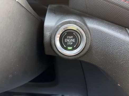 Used 2022 Chevrolet TrailBlazer RS image 23