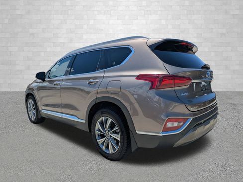 Used 2019 Hyundai Santa Fe Limited FWD image 4