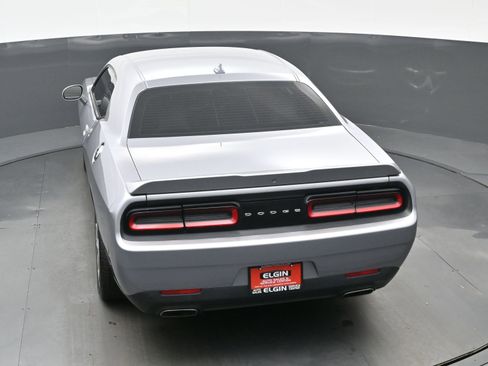 Used 2015 Dodge Challenger SXT Plus w/ Driver Convenience Group image 34