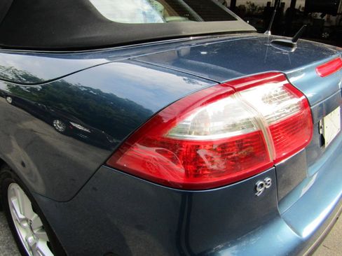 Used 2007 Saab 9-3 2.0T w/ Premium 16 Pkg FWD image 5