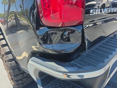 Used 2022 Chevrolet Silverado 1500 LT w/ Bed Protection Package RWD image 22