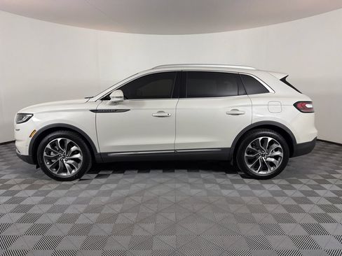 Used 2022 Lincoln Nautilus Reserve w/ Equipment Group 201A AWD/4WD image 6