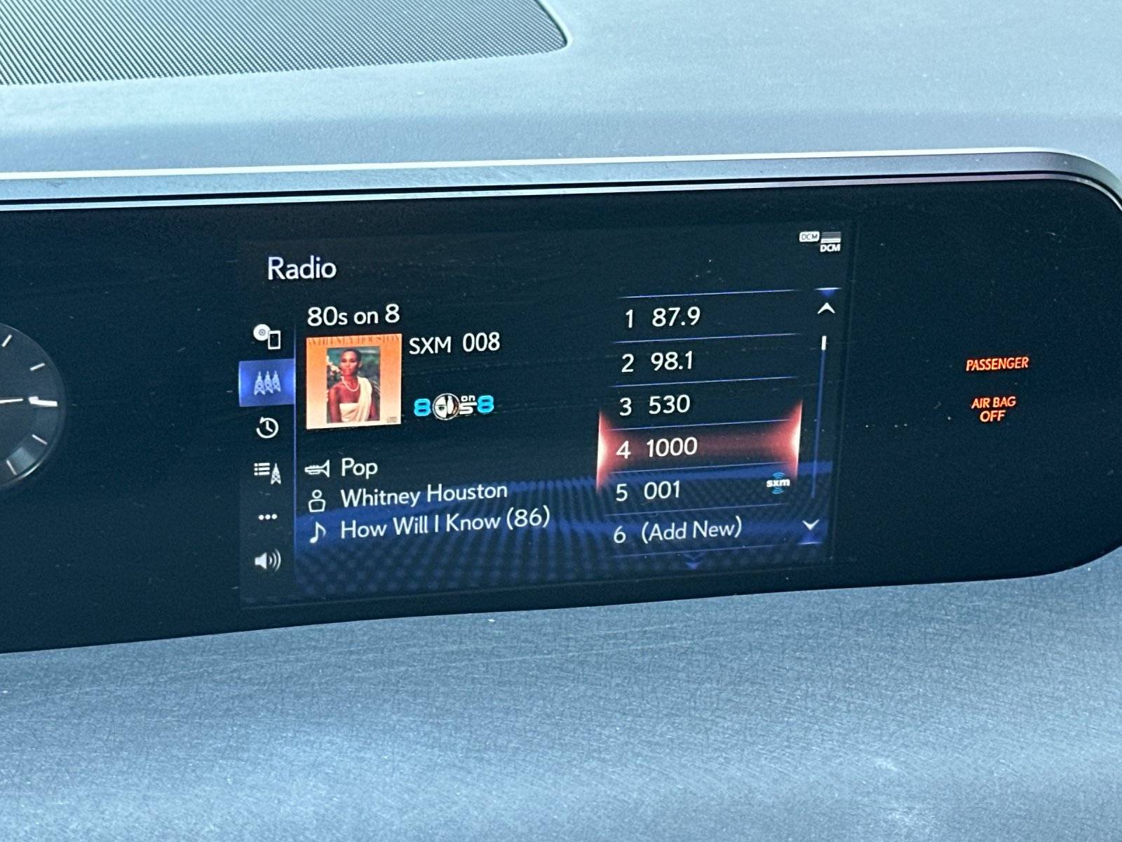 Used 2019 Lexus UX 200 w/ Premium Package FWD image 18
