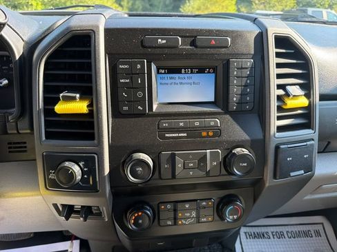 Used 2020 Ford F250 XL w/ Power Equipment Group AWD/4WD image 19