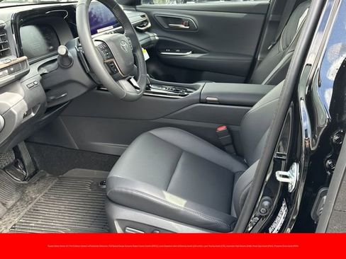 New 2026 Toyota Crown Signia w/ Advanced Technology Package image 3