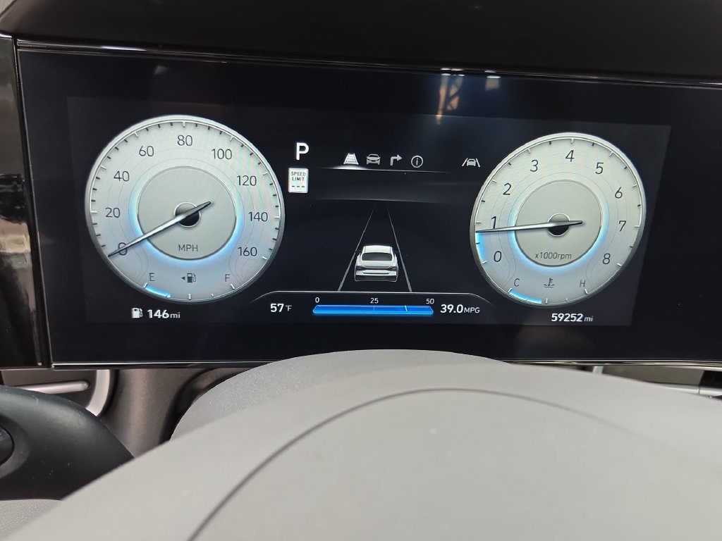 Used 2024 Hyundai Elantra SEL FWD image 20