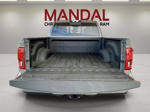 New 2026 RAM 2500 Laramie w/ Night Edition AWD/4WD image 24