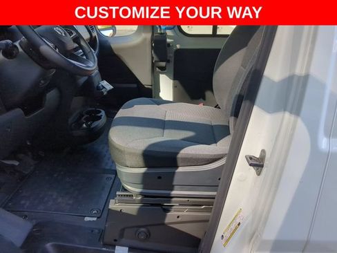 New 2025 RAM ProMaster 3500 FWD image 27